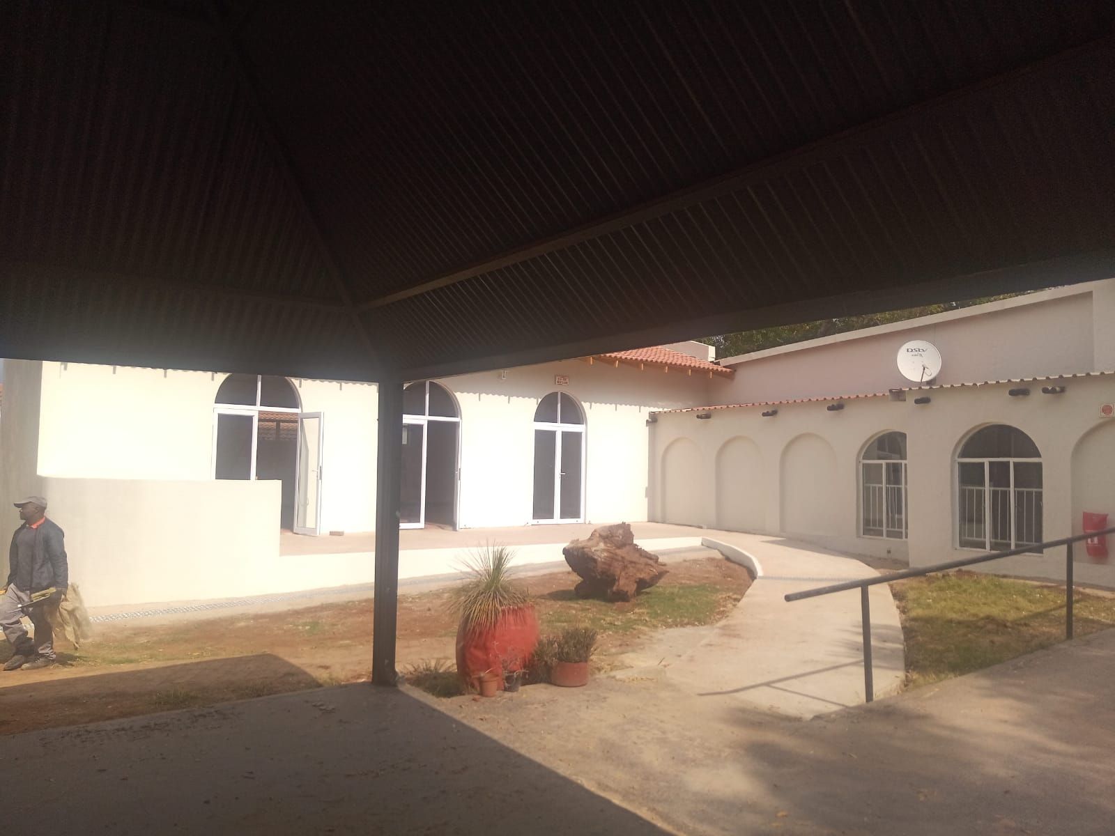 Covered walkway between buildings